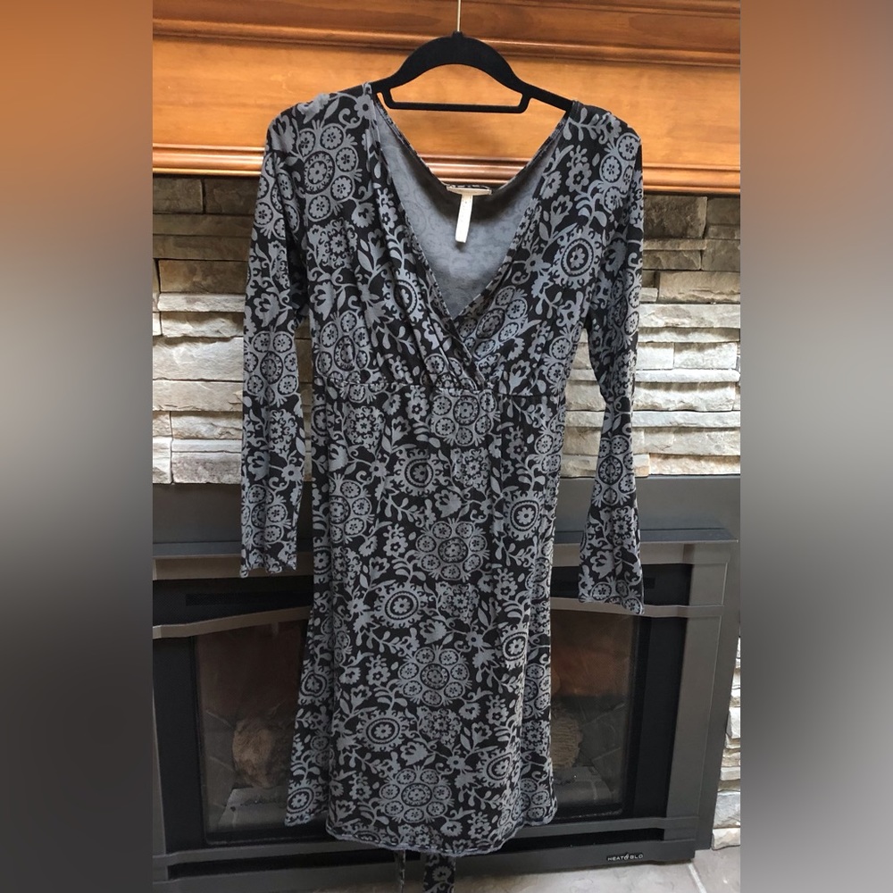 Old Navy Maternity Dress
